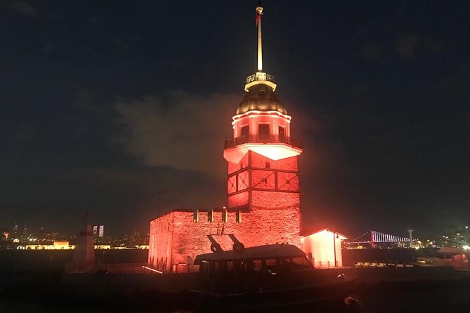 Istanbul Bosphorus Dinner Cruise and Turkish Night Show