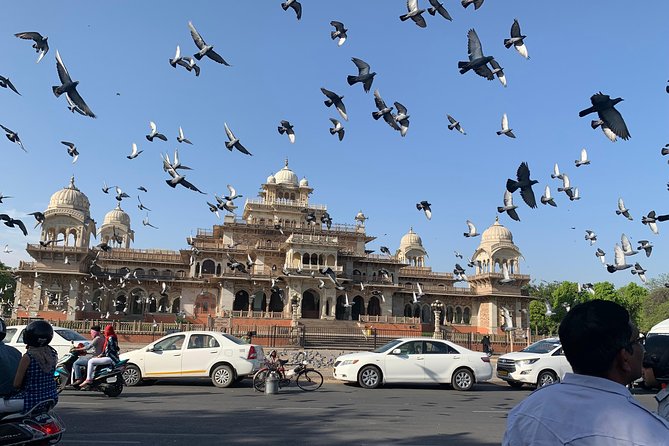 Jaipur Sightseeing By Car, Driver and Guide