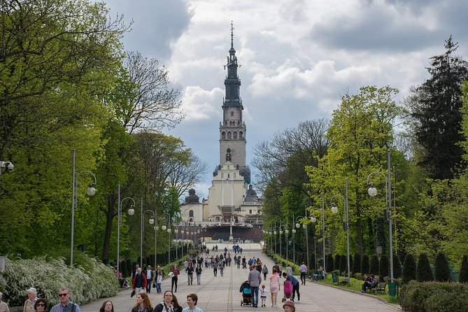Jasna Gora & Black Madonna Private Tour From Lodz With Lunch