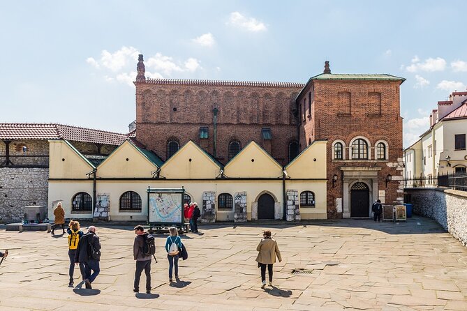 Jewish Heritage Group Tour by Golf Cart With Audio Guide in Krakow