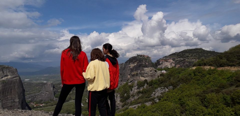 1 kalabaka meteora monasteries private tour with photo stops Kalabaka: Meteora Monasteries Private Tour With Photo Stops