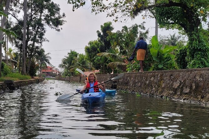 Kerala Backwater Village Kayaking Tour: Alleppey