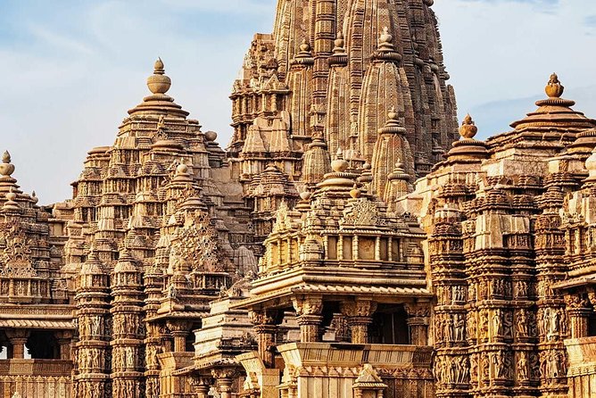 Khajuraho and National Parks 3-Day Private Tour