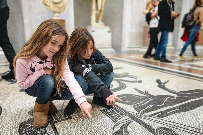 Kid-Friendly Tour With Sistine Chapel and St Peter