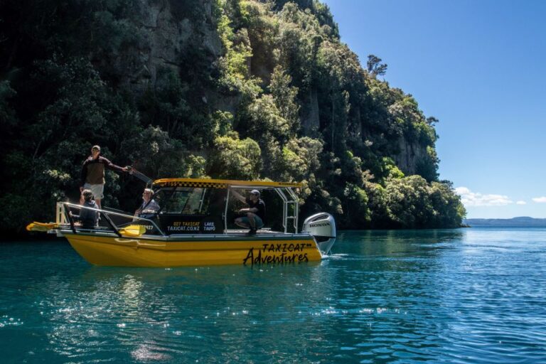 Kinloch: Lake Taupo Catamaran Cruise With Paddleboarding
