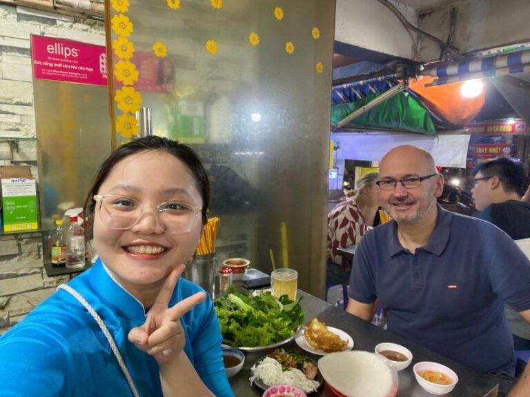 KISSTOUR Motorbike Vegan Food Tour in Ho Chi Minh