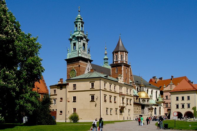 Krakow Guided Tour Wawel Castle Cathedral and Rynek Underground