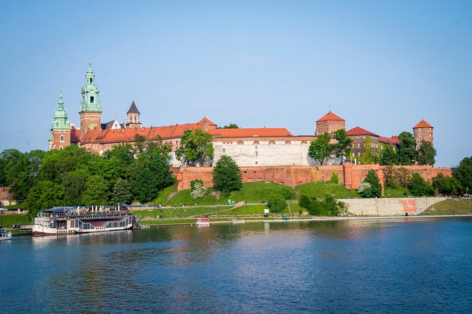 1 krakow wawel sightseeing of the royal hill Krakow - Wawel Sightseeing of the Royal Hill