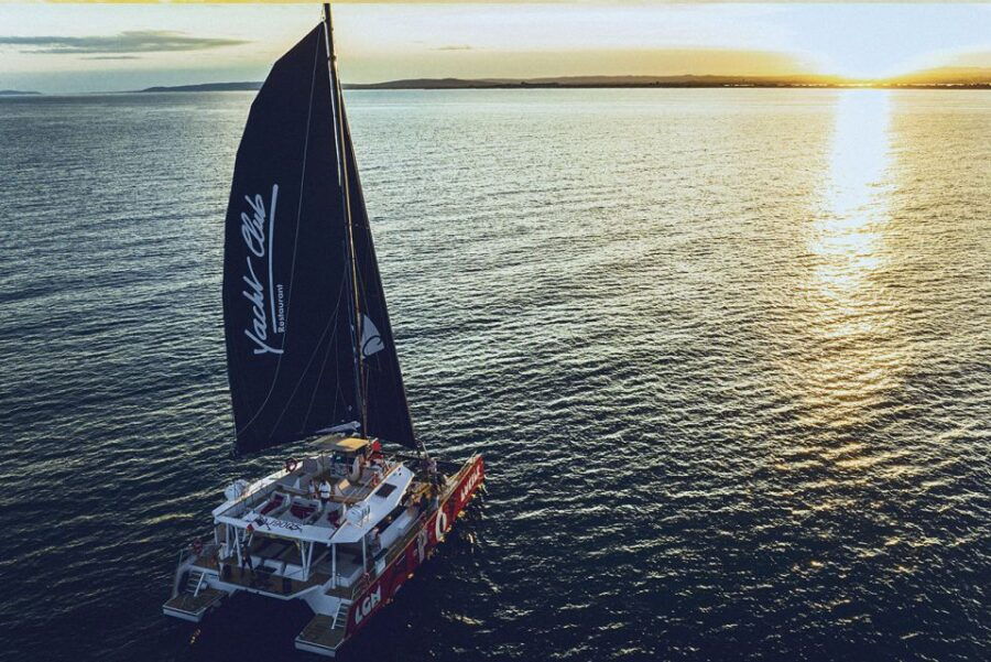 La Grande Motte: Camargue Sunset Catamaran Tour With a Drink