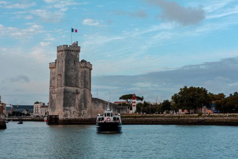 La Rochelle: Fort Boyard at Sunset (2:00)