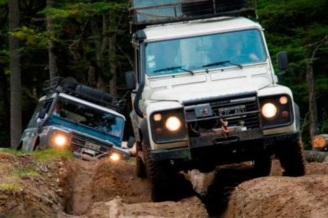 Lakes off Road to Fagnano and Escondido Lakes (4x4 Ride) - Guide Expertise