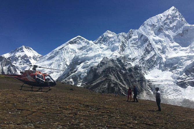 Landing Everest Base Camp by Helicopter at Kalapathar View Point