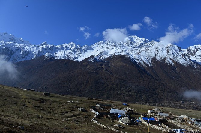 Langtang, Gosainkunda and Helambu Trek – 17 Days