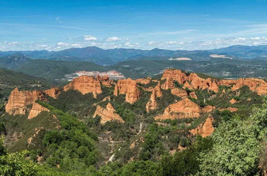 Las Médulas: Guided Walking Tour