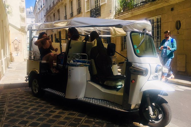 Latin Quarter Tour / Duration 1h30 – From 1 to 6 Passengers