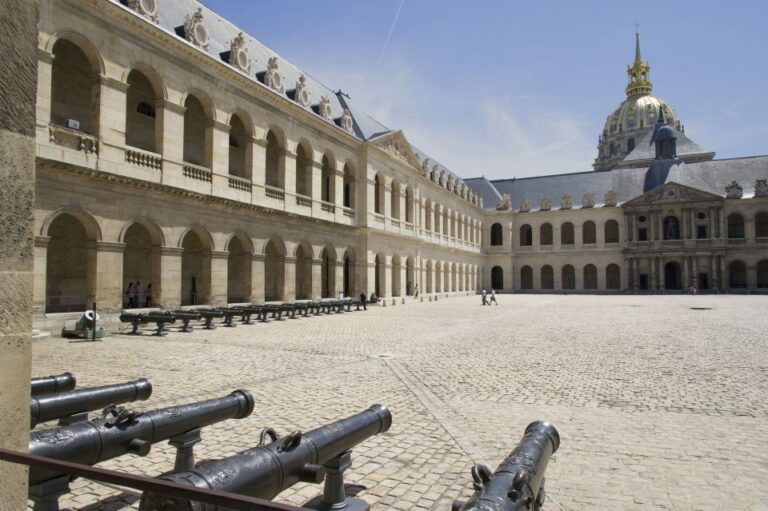 Les Invalides: Napoleons Tomb & Army Museum Entry