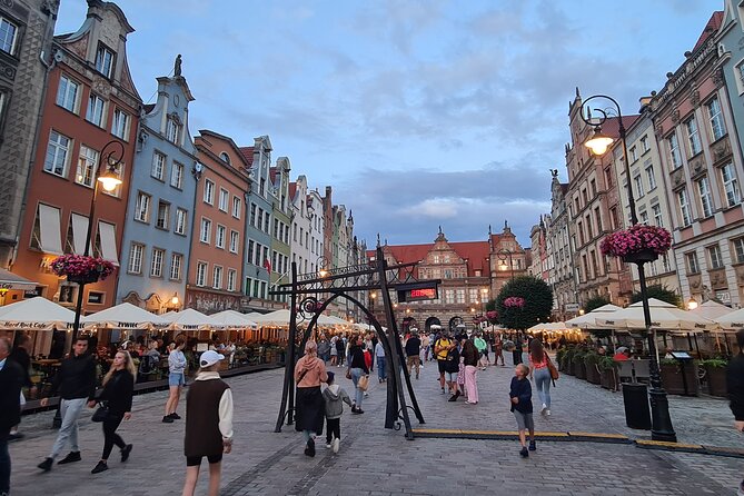 Lions and Unicorns Outdoor Escape Game in Gdansk