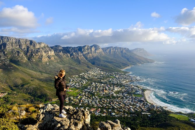 Lions Head Sunset Hike in Cape Town