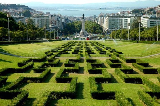 Lisbon Half Day Shopping Tour