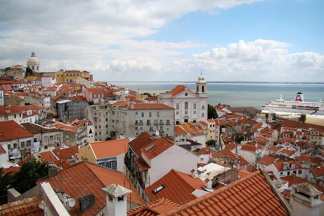 Lisbon Small-Group Walking Tour