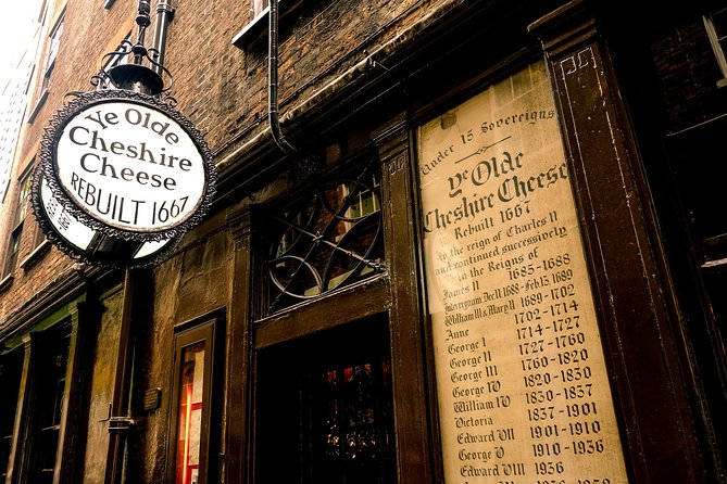 Londons Historic Areas And Hidden Secrets – A Very Small Group Tour