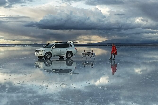 Luxury 2 Days Trip From La Paz to Uyuni Salt Flats by Flight