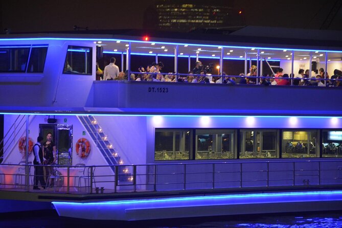 Luxury Dubai Marina Catamaran Dinner Cruise With Transfers