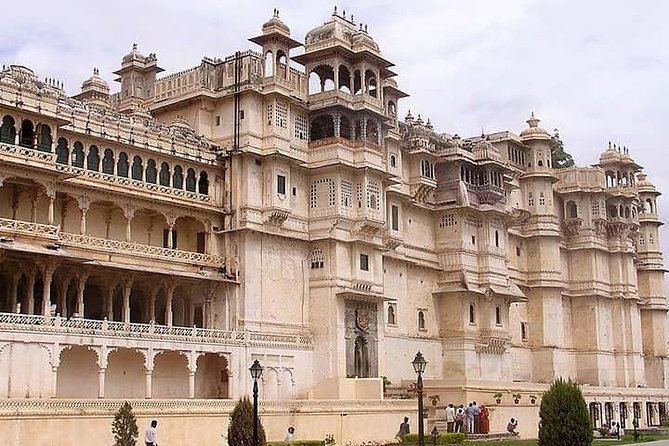 1 luxury golden triangle with udaipur Luxury Golden Triangle With Udaipur