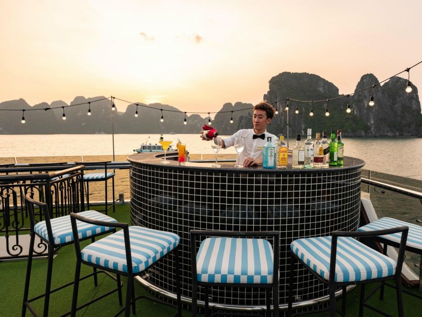 Luxury Halong Full Day Tour With Amethyst Cruise,Cave,Titop