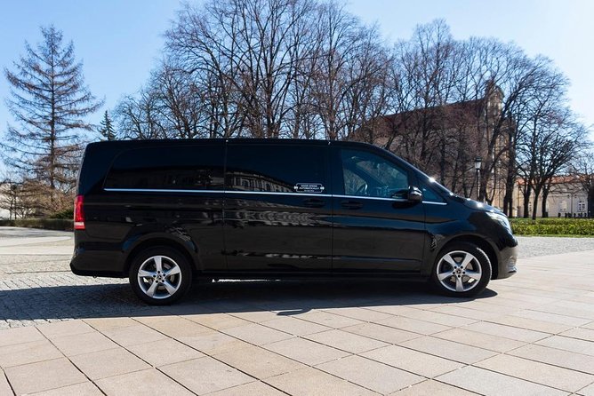 1 luxury warsaw chopin airport transfer by private minivan car Luxury Warsaw Chopin Airport Transfer by Private Minivan Car