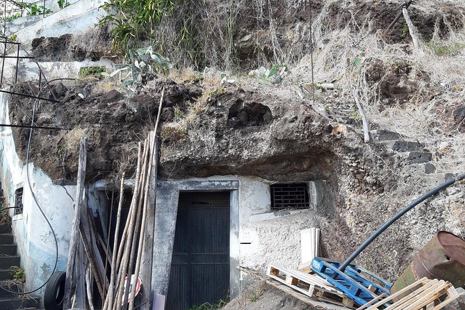 Madeira Huts Private Half-Day Tour