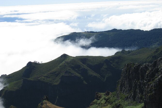 Madeira Small-Group Arieiro Peak Hike