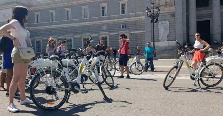 Madrid: 3-Hour Sightseeing Tour by Electric Bike