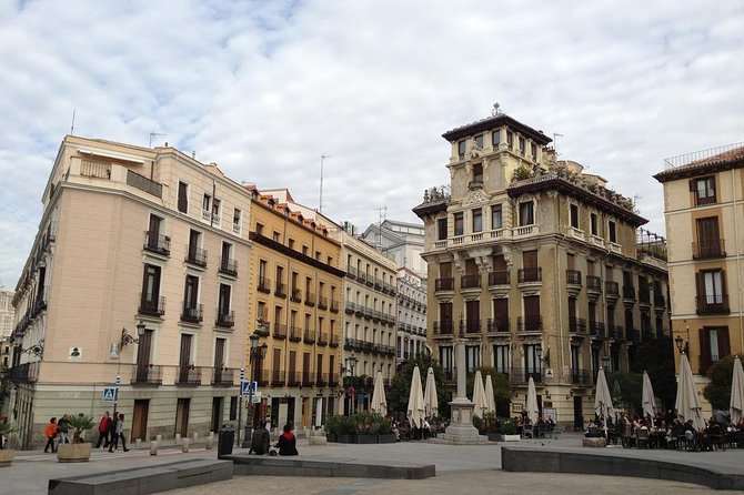 Madrid 4-Hour Private Custom Walking Tour of Los Austrias