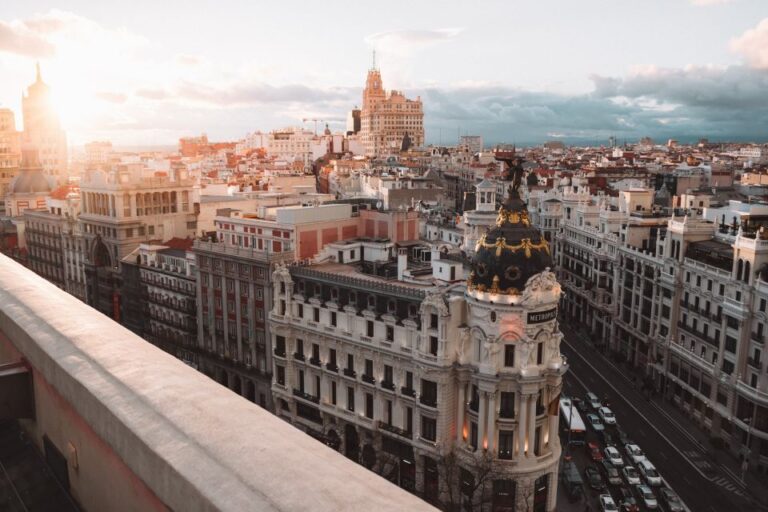 Madrid at 15:15 | Guided City Walking Tour With Small Group