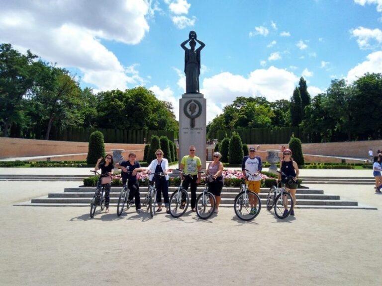 Madrid: Literary Quarter & Retiro Park Electric Bike Tour