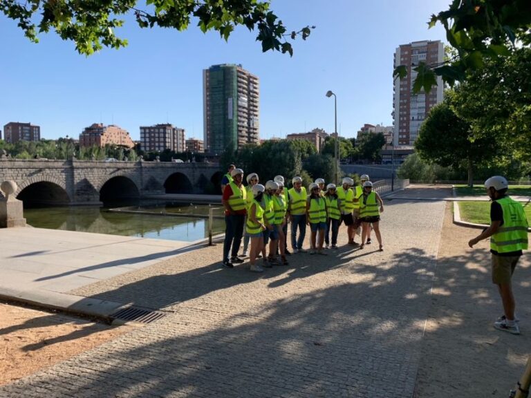 Madrid: Madrid Rio Park Segway Private Tour