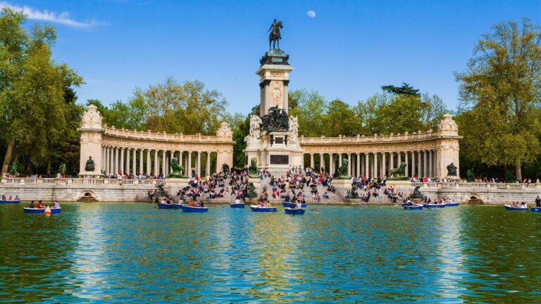 Madrid: Prado Museum and El Retiro Park Guided Tour