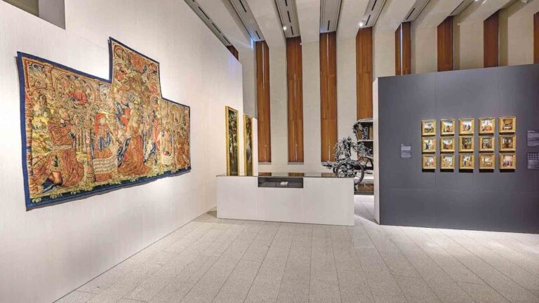 Madrid: Private Guided Tour of New Royal Collections Gallery