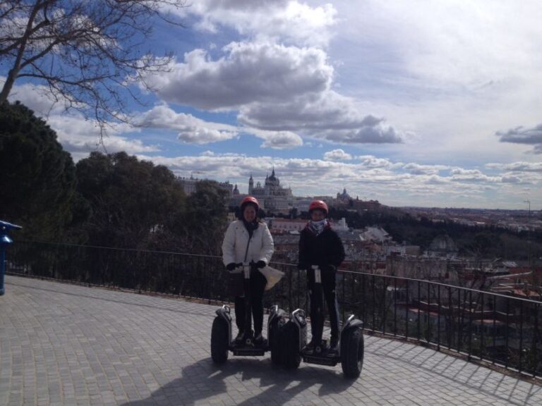 Madrid: Private Sightseeing Segway Tour for 1, 2, or 3 Hours