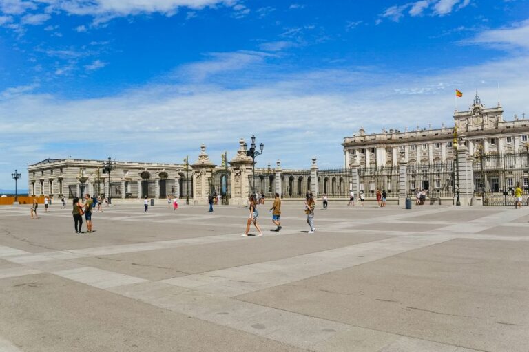 Madrid: Royal Palace Tour With Optional Cathedral Tour