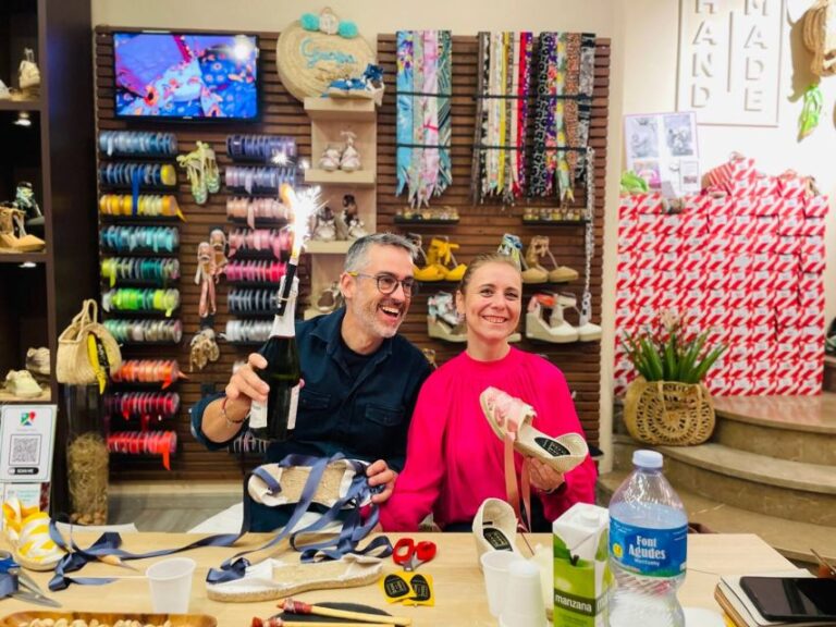 Make Traditional Espadrilles in Seville