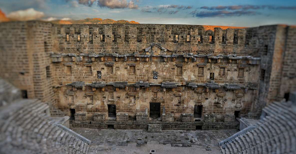 1 malaga roman theatre and alcazaba private walking tour Málaga: Roman Theatre and Alcazaba Private Walking Tour