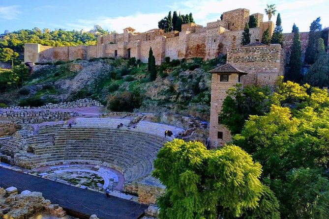 Malaga Shore Excursion: Small Group Walking & Scenic Tour