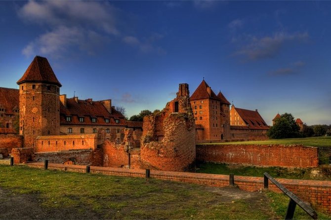 Malbork Castle Tour From Gdansk