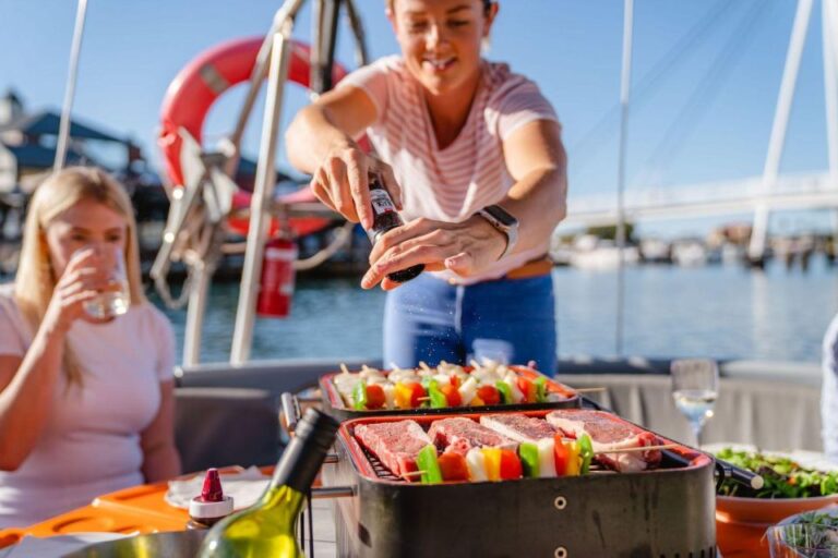 Mandurah: Self-Drive BBQ Boat Hire