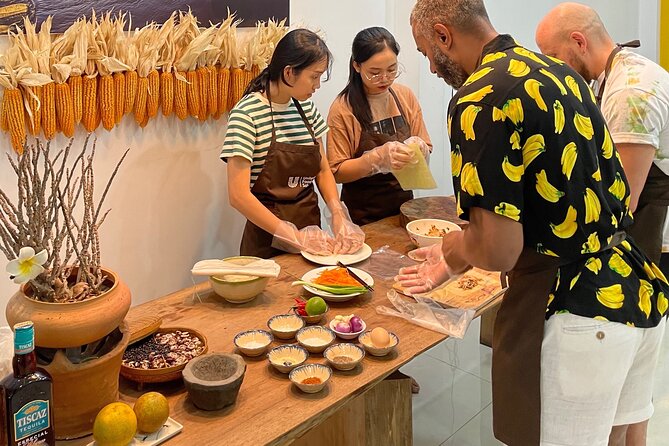 1 market tour cooking class in ha noi city Market Tour & Cooking Class in Ha Noi City