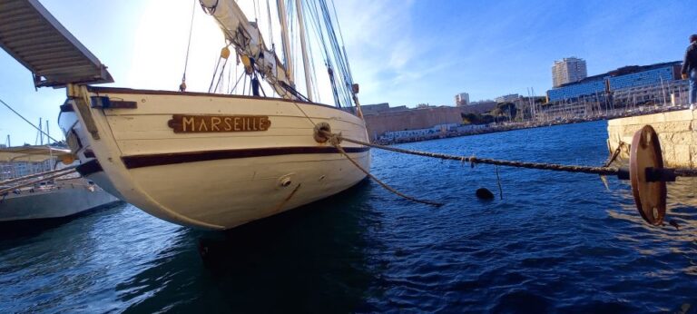 Marseille: Discover on a Walking Tour the Charm of the City