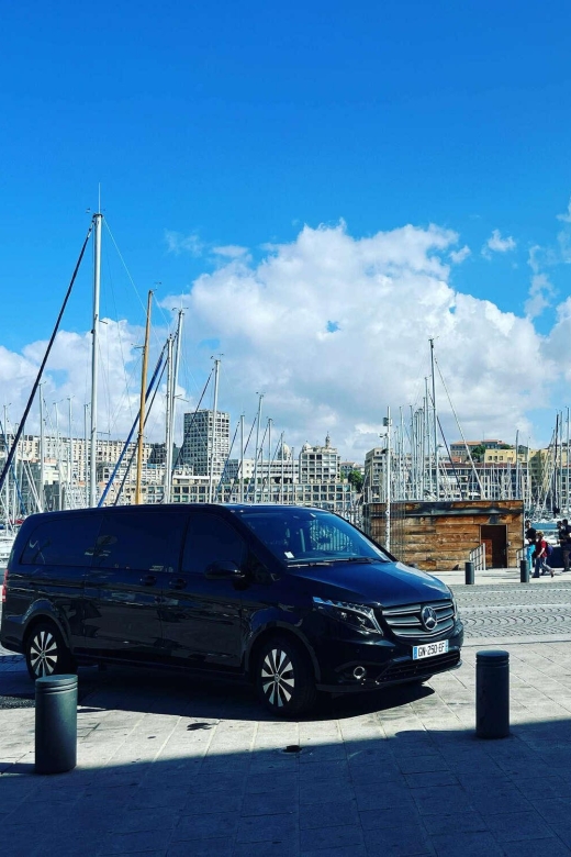 Marseille: Private Transfer to Aix-En-Provence