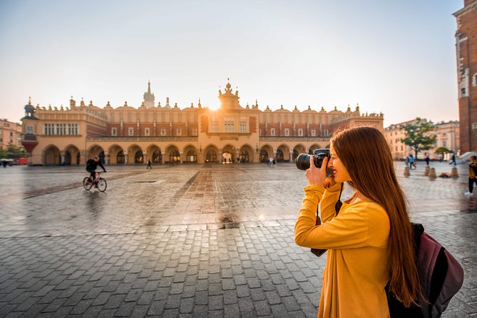 Mesmerizing Heritage of Krakow – Walking Tour